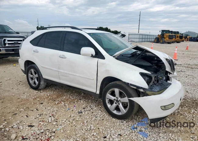 2T2GK31UX8C043995: 60682565