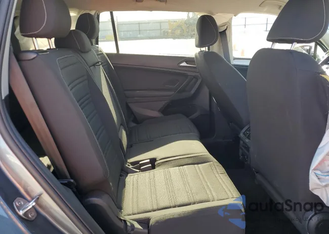 3VVRB7AXXPM133914: 61831495