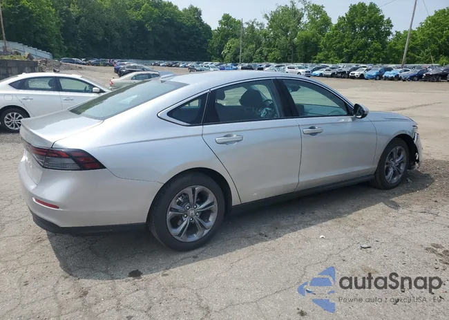 1HGCY1F38RA070612: 60808875