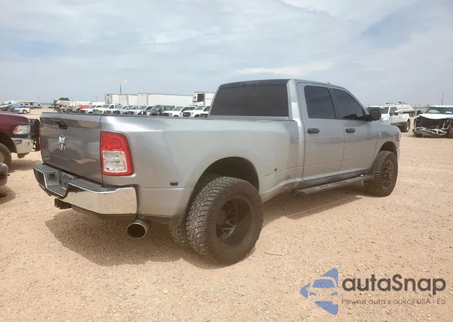 3C63RRGL0LG195922: 57977325