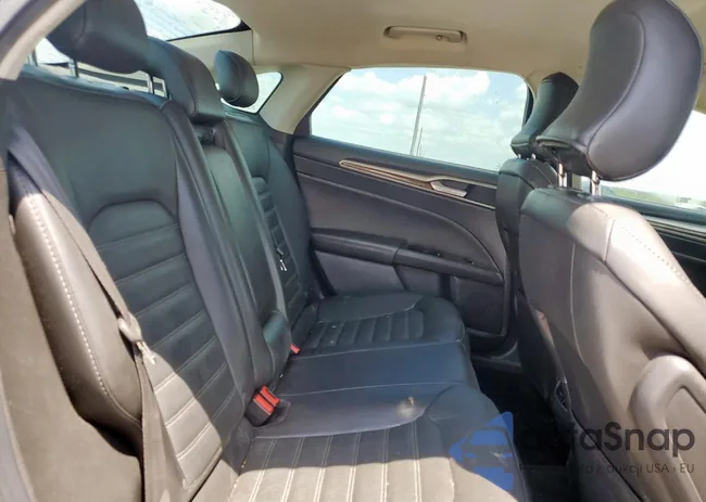 3FA6P0H95GR359319: 61973125