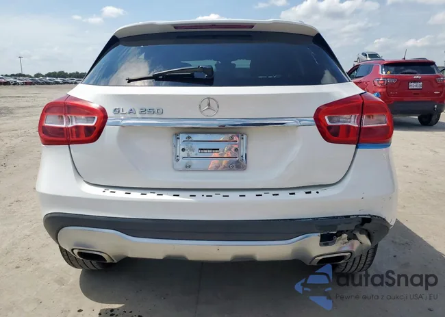 WDCTG4EB0JJ482632: 61034035