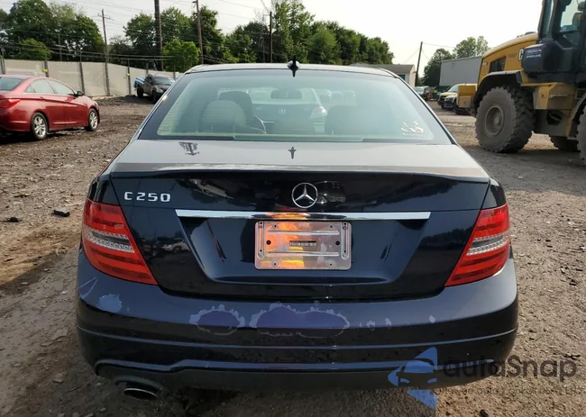 WDDGF4HB2CR240408: 60295295