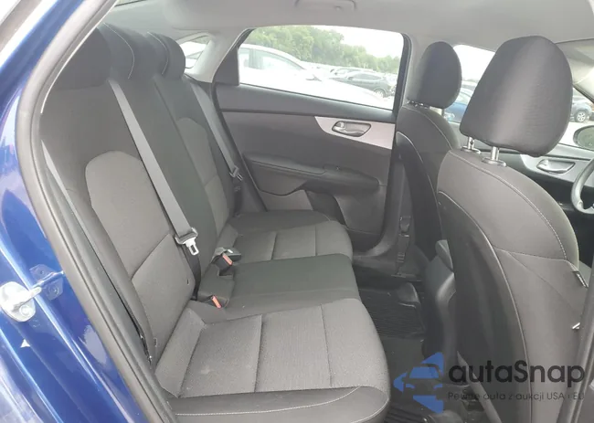 3KPF24AD1PE596265: 60544045