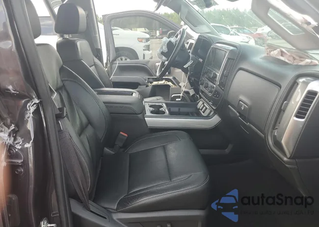 1GC1KWE81FF642913: 60668055