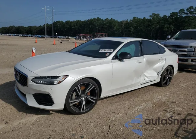 LVYA22MT2LP142322: 61393965