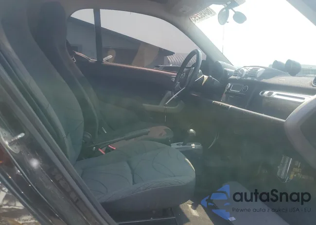 WMEEJ9AA9EK737869: 60492295