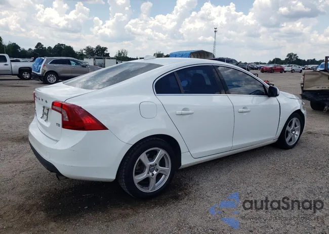 YV1622FS7C2144401: 62142135