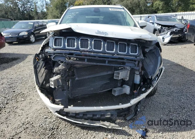 3C4NJDBB1JT116630: 60337395