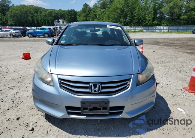 1HGCP2F32CA090161: 61441665