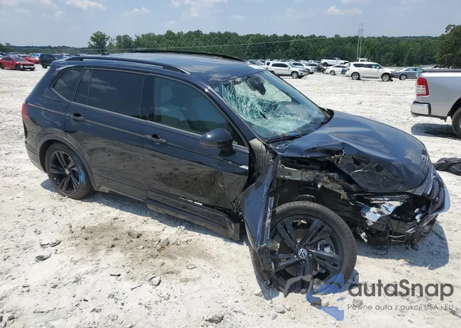 3VVCB7AX7RM060400: 61932415