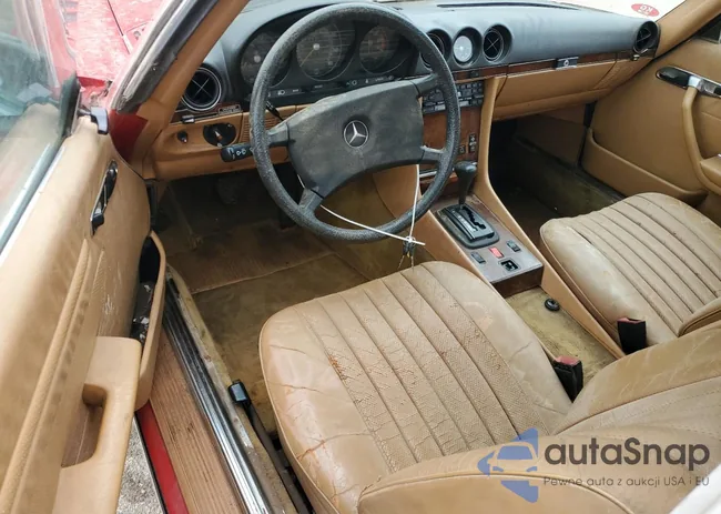 WDBBA45C9FA017476: 58777585