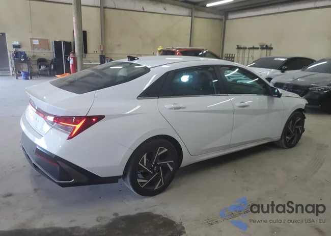 KMHLP4DG0RU714607: 62300795