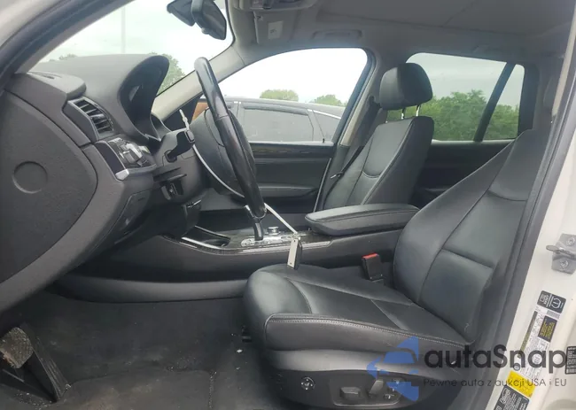 5UXWX9C55E0D16021: 62723925