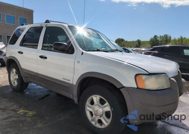 1FMCU04132KB74913: 61029445