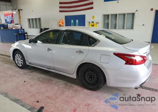 1N4AL3AP0HN366103: 61130825