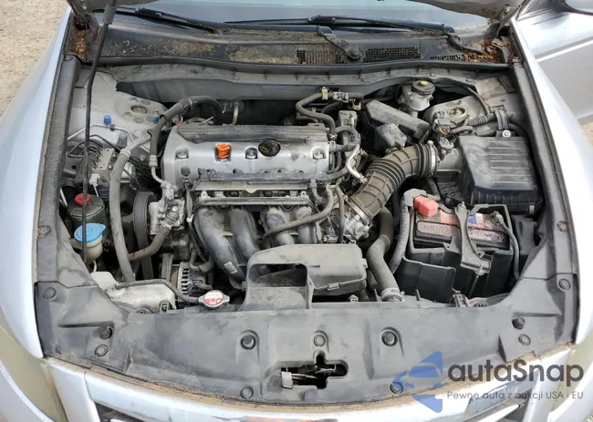 1HGCP2F32BA144797: 59698825