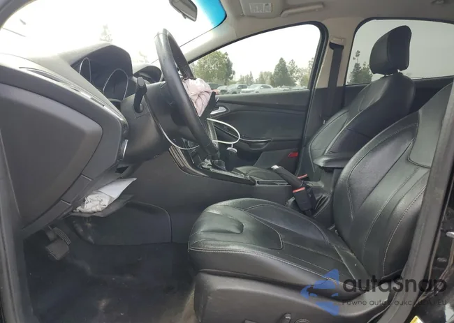 1FADP3N28JL250097: 59972575