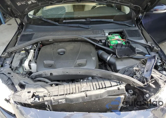 YV126MFK4G2412535: 62266135