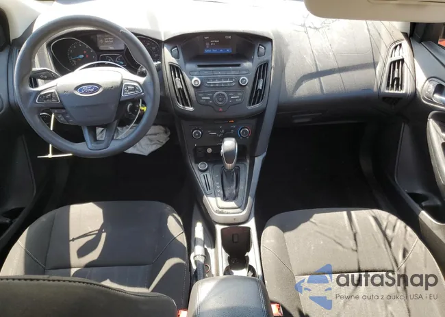 1FADP3F26HL320107: 60933435