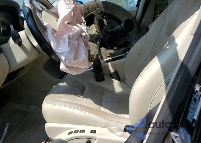 YV4902RK3G2833813: 61873905