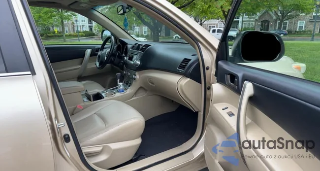 5TDZK3EH6BS044070: 60292895