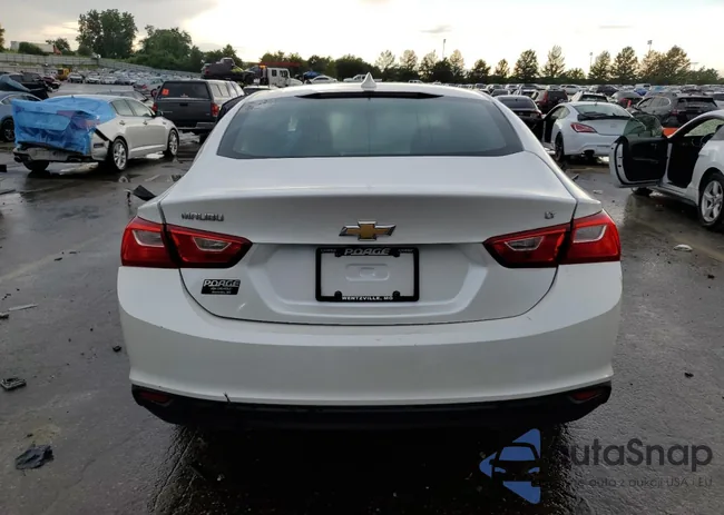 1G1ZE5STXHF177945: 60923575