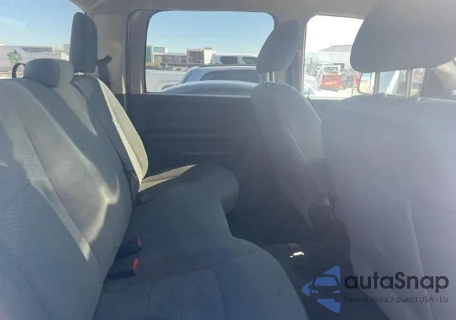 3C6TR5HT8FG553456: 62870955