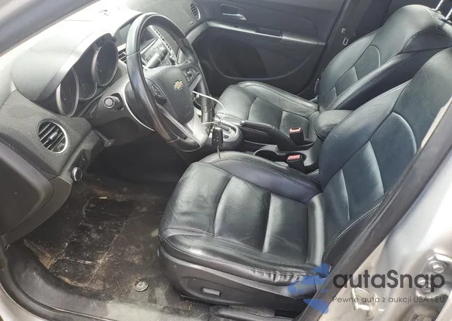 1G1PE5SB5E7389401: 61292535