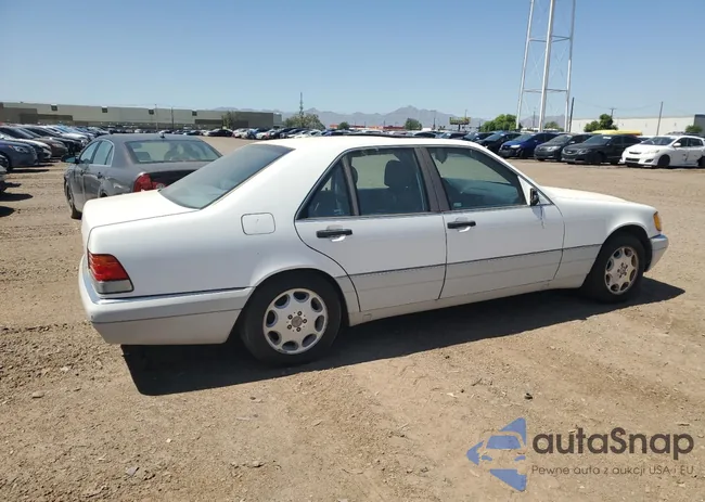 WDBGA32EXTA286877: 58302965