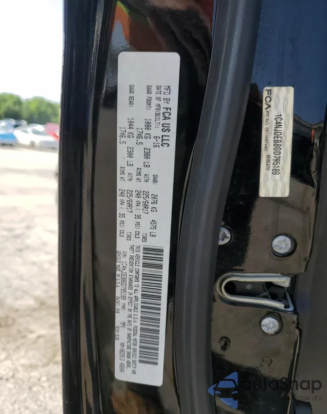 1C4NJDEB8GD795189: 59272145