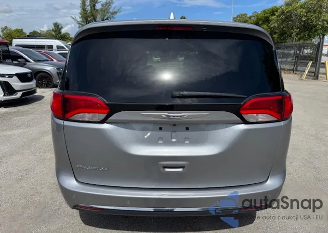 2C4RC1BG8KR561280: 62908365