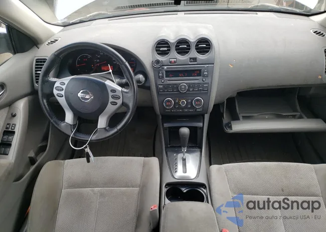 1N4CL21E97C236462: 60736465