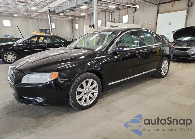 YV1982AS8A1132747: 58543055