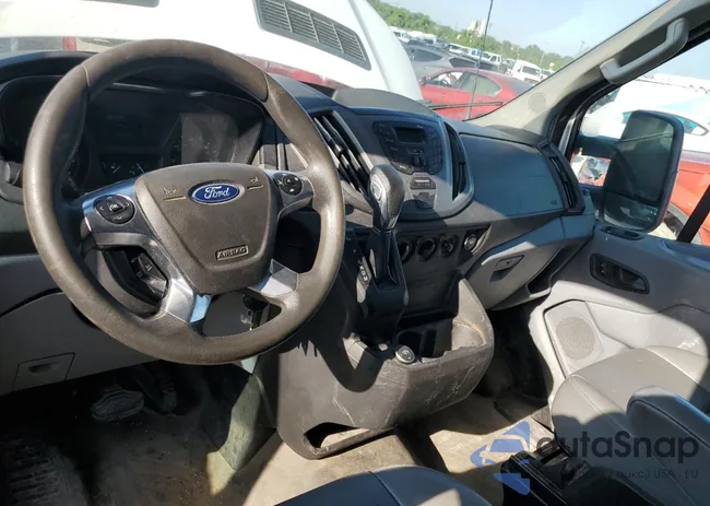 1FTYR2CG1JKB40917: 62073645