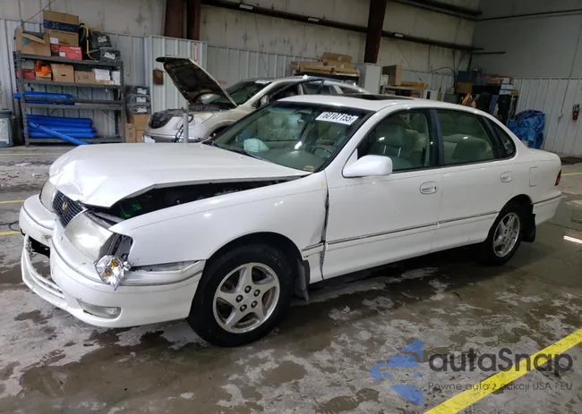 4T1BF18B8WU252871: 60107155