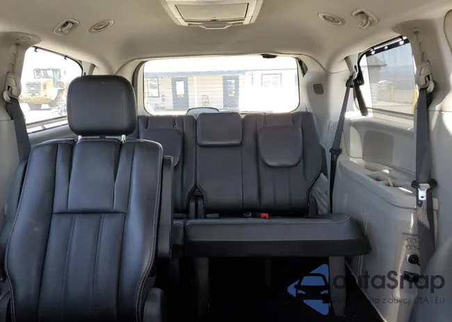 2A4RR8DG3BR746710: 60926215