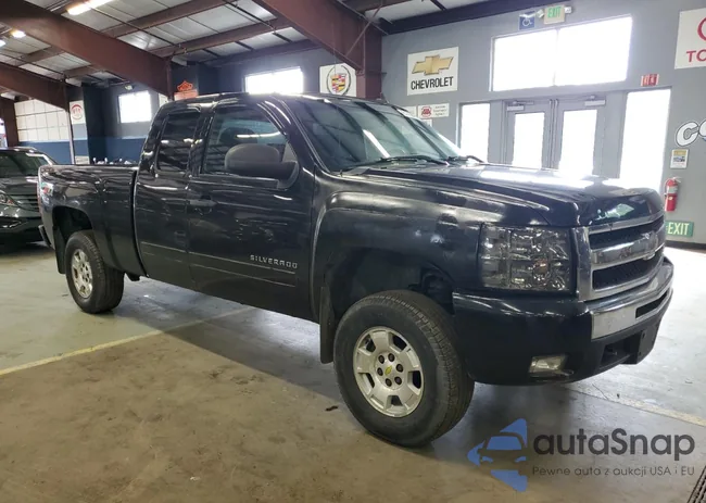 1GCRKSE33BZ243543: 61758865