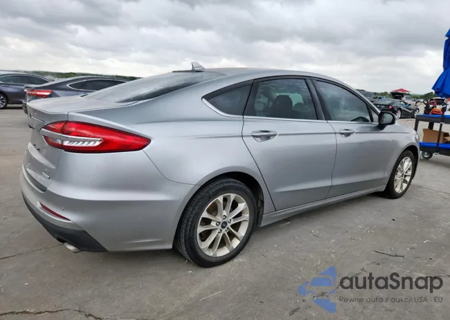 3FA6P0HD4LR224878: 61371885