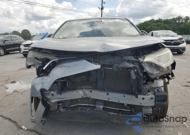 JTMZFREV8JJ173596: 59961815