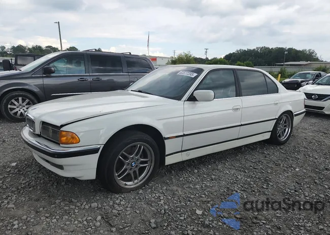 WBAGJ8321WDM11140: 62577395