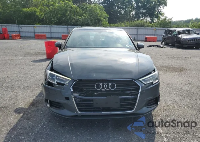 WAUBEGFF8K1020604: 63024645