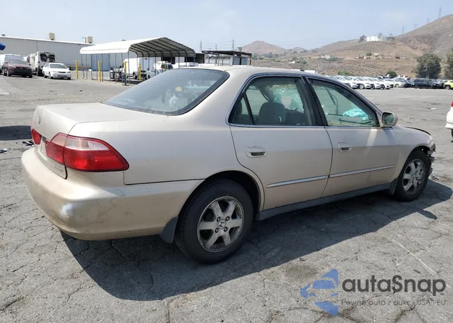 1HGCG6699YA114779: 61783655