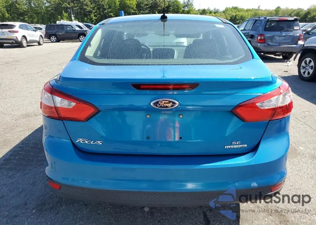 1FADP3F25DL122743: 58918565