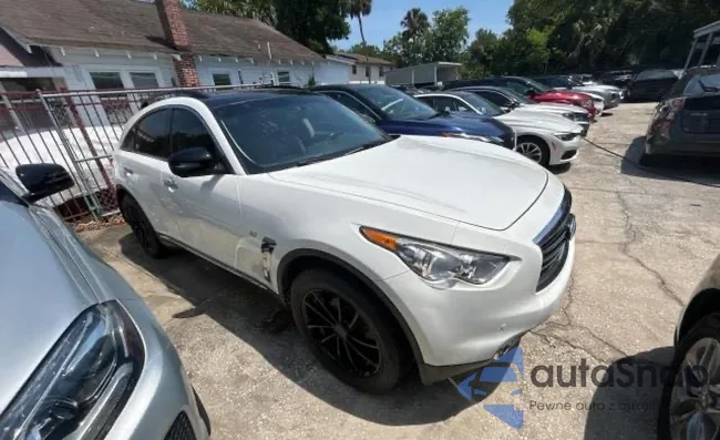 JN8CS1MW7EM410374: 62132295