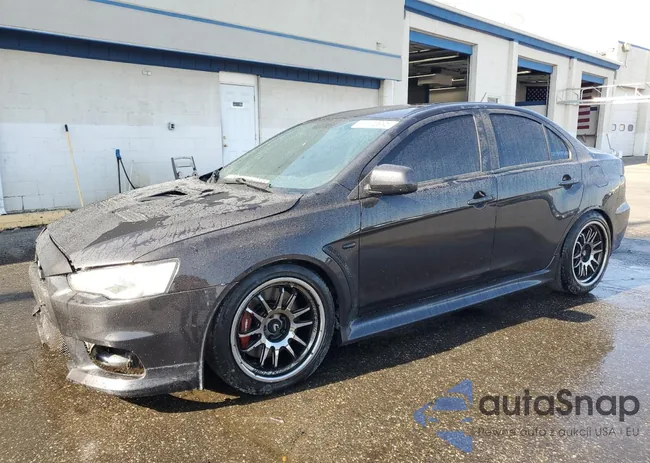 JA32W8FV3BU015255: 61103995