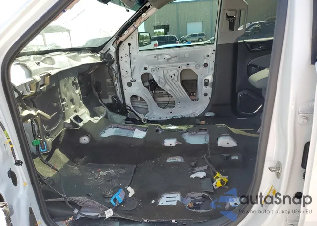 1GNSCBKC9JR104364: 61845194