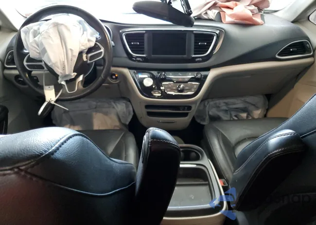 2C4RC1BG3LR115345: 61827364