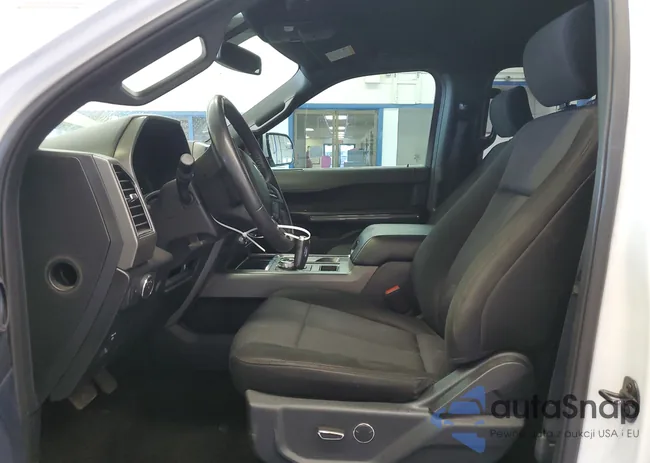 1FMJU1HT0KEA72881: 62885864