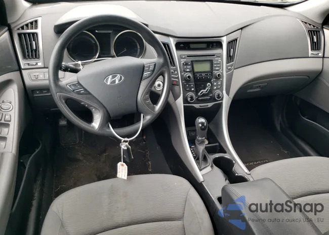 KMHEC4A46BA018632: 63844324